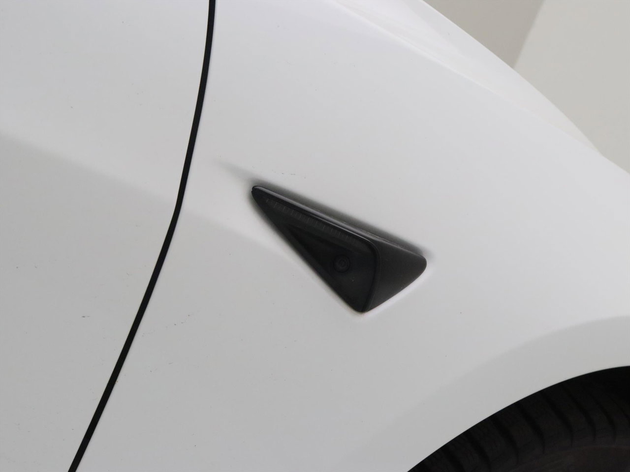 Tesla Model 3 Long-Range AWD 351pk 75 kWh UPGRADE 94,4% SoH [ WARMTEPOMP+AUTOPILOT+620KM WLTP+PREMIUM AUDIO ] 10