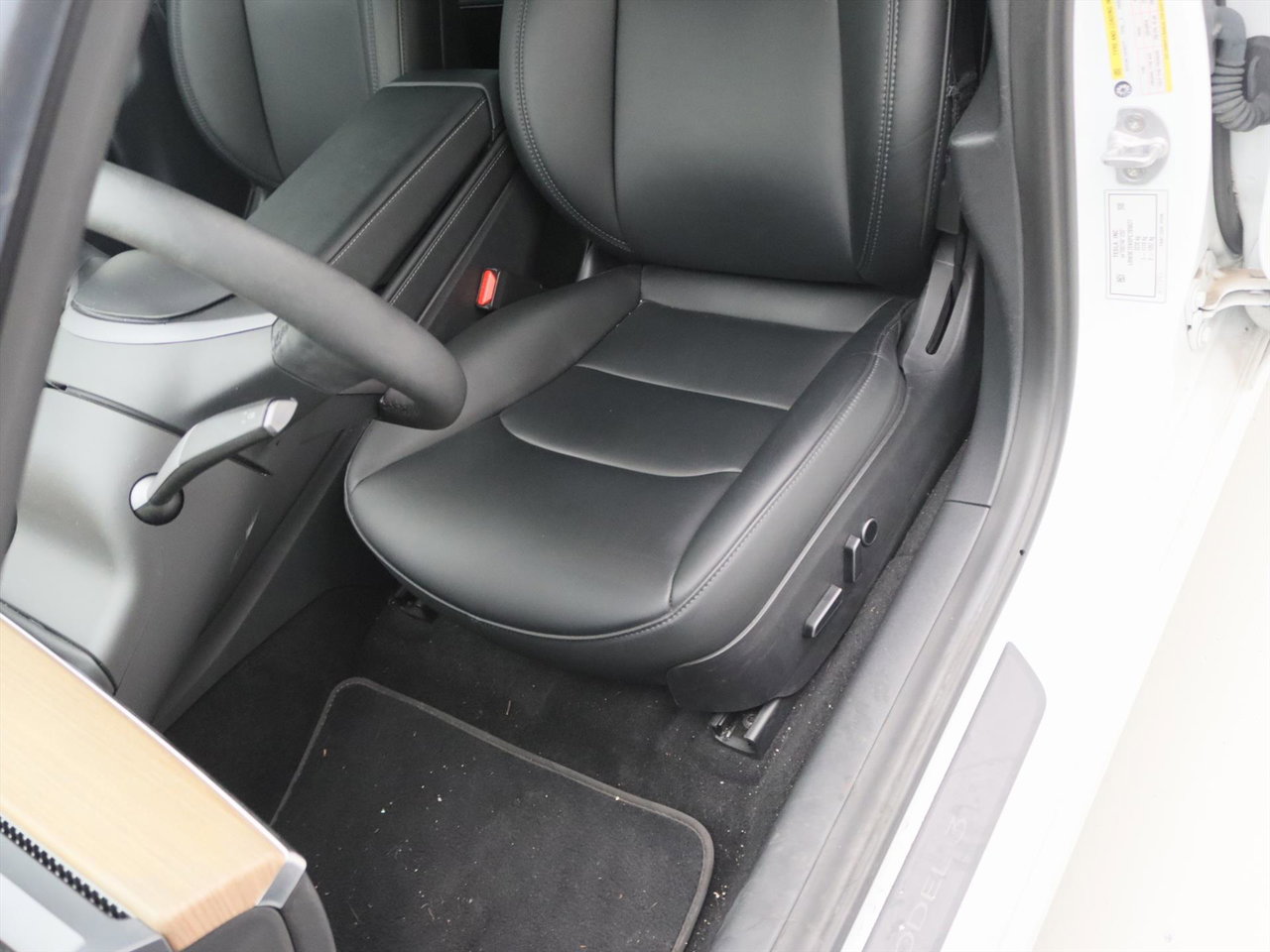 Tesla Model 3 Long-Range AWD 351pk 75 kWh UPGRADE 94,4% SoH [ WARMTEPOMP+AUTOPILOT+620KM WLTP+PREMIUM AUDIO ] 22