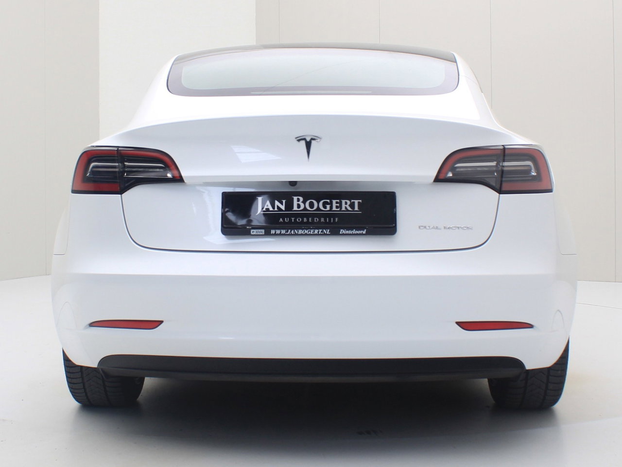 Tesla Model 3 Long-Range AWD 351pk 75 kWh UPGRADE 94,4% SoH [ WARMTEPOMP+AUTOPILOT+620KM WLTP+PREMIUM AUDIO ] 5