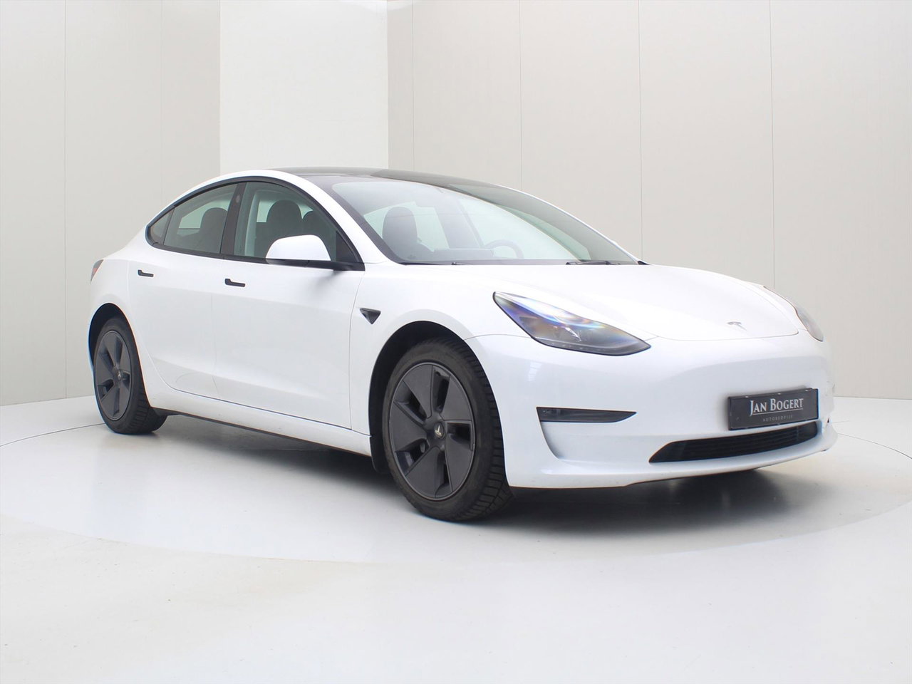 Tesla Model 3 Long-Range AWD 351pk 75 kWh UPGRADE 94,4% SoH [ WARMTEPOMP+AUTOPILOT+620KM WLTP+PREMIUM AUDIO ] 3