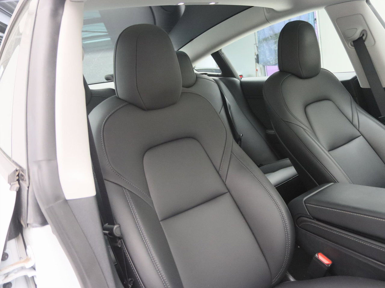 Tesla Model 3 Long-Range AWD 351pk 75 kWh UPGRADE 94,4% SoH [ WARMTEPOMP+AUTOPILOT+620KM WLTP+PREMIUM AUDIO ] 17