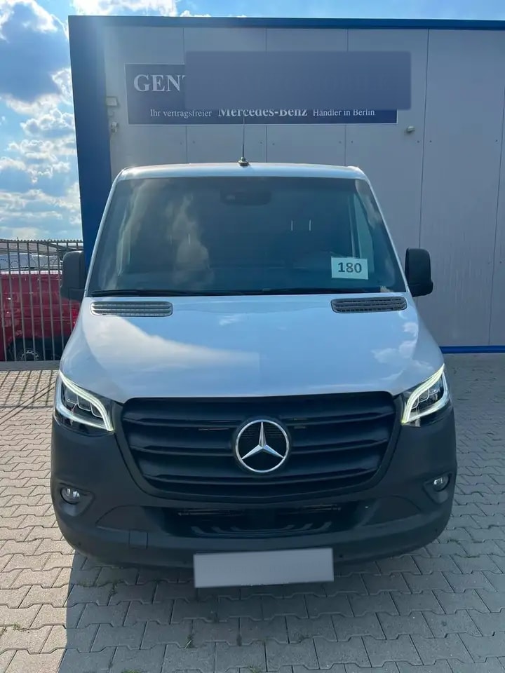 Mercedes-Benz Sprinter 314 AUTOMATIK NAVI TOTWINKEL KAMERA LED 2