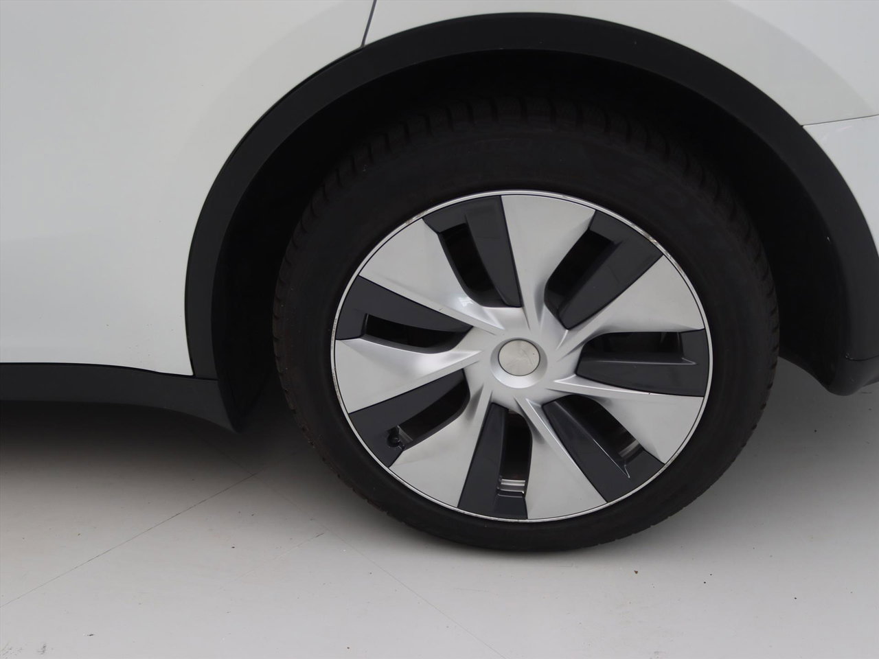 Tesla Model Y Long Range AWD 75kWh 351pk 92.8% SoH [ AMD RYZEN+AUTOPILOT+19 INCH+PREMIUM AUDIO ] 11