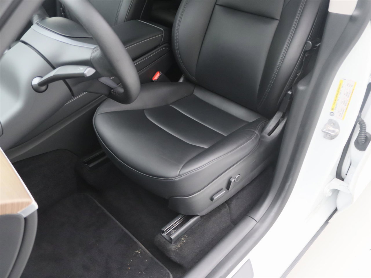 Tesla Model Y Long Range AWD 75kWh 351pk 92.8% SoH [ AMD RYZEN+AUTOPILOT+19 INCH+PREMIUM AUDIO ] 17