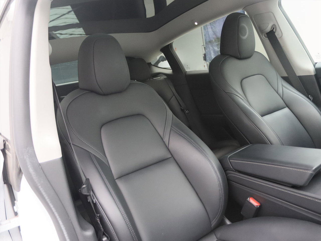 Tesla Model Y Standard RWD Plus 92.4% SoH [ TREKHAAK+LFP ACCU+AUTOPILOT+19 INCH+PREMIUM AUDIO ] 15