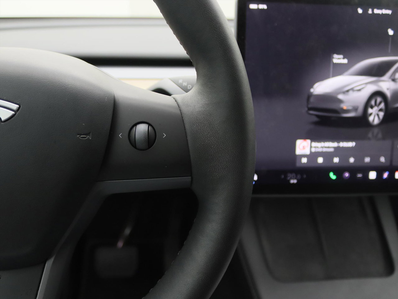 Tesla Model Y Standard RWD Plus 92.4% SoH [ TREKHAAK+LFP ACCU+AUTOPILOT+19 INCH+PREMIUM AUDIO ] 22