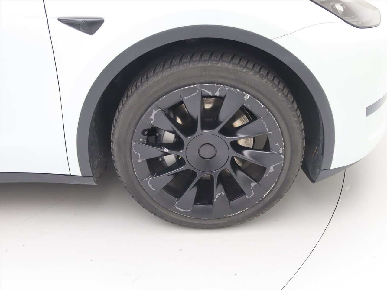 Tesla Model Y Standard RWD Plus 351pk 92.7% SoH [ TREKHAAK+LFP ACCU+AUTOPILOT+20 INCH+PREMIUM AUDIO ] 8