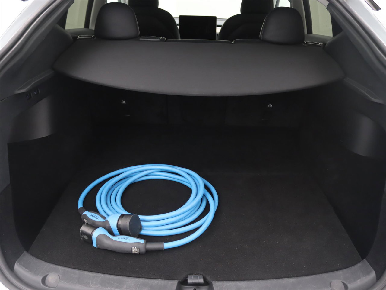 Tesla Model Y Long Range AWD 75kWh 351pk [ AMD RYZEN+AUTOPILOT+19 INCH+PREMIUM AUDIO ] 8
