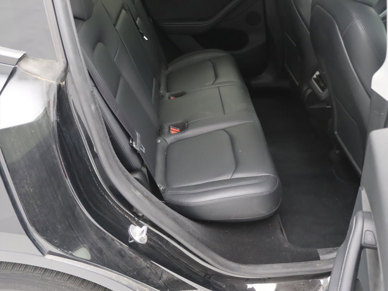 Tesla Model Y Long Range AWD 75kWh 351pk 92,7% SoH [ TREKHAAK+AMD RYZEN+ENHANCED AUTOPILOT+19 INCH+PREMIUM AUDIO ] 12