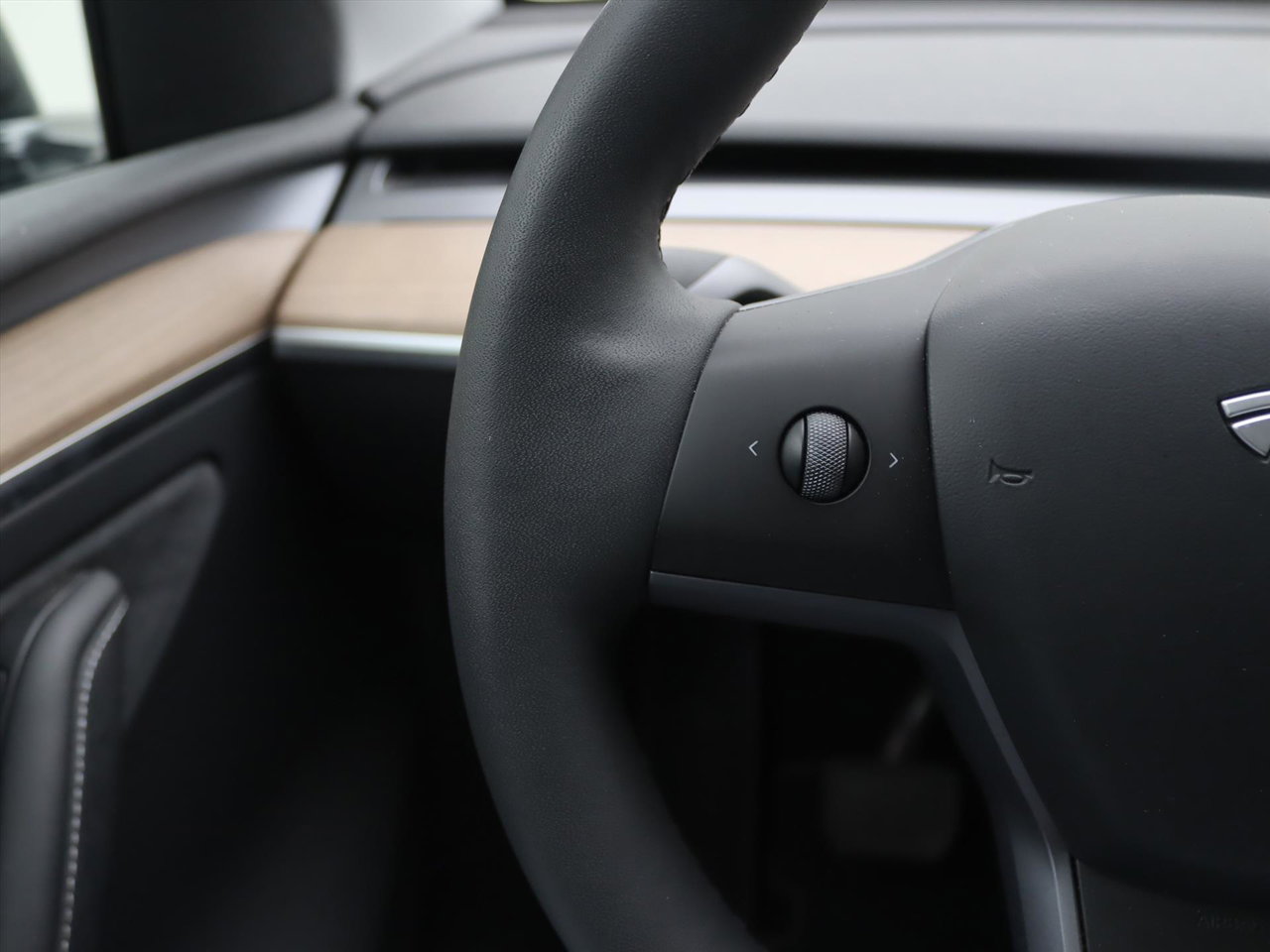 Tesla Model Y Long Range AWD 75kWh 351pk 92,7% SoH [ TREKHAAK+AMD RYZEN+ENHANCED AUTOPILOT+19 INCH+PREMIUM AUDIO ] 23