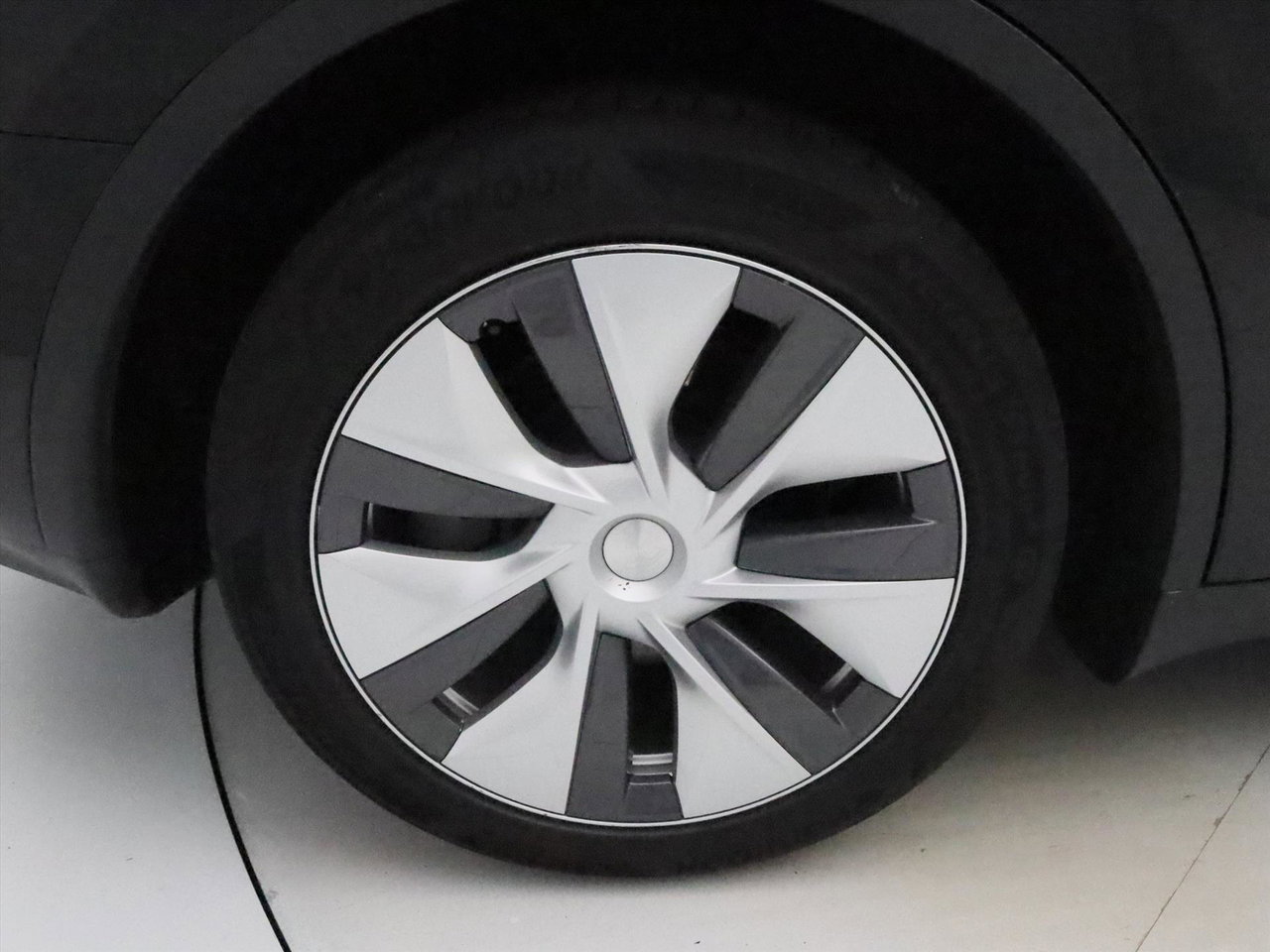 Tesla Model Y Long Range AWD 75kWh 351pk 93.4% SoH [ AMD RYZEN+AUTOPILOT+19 INCH+PREMIUM AUDIO ] 12