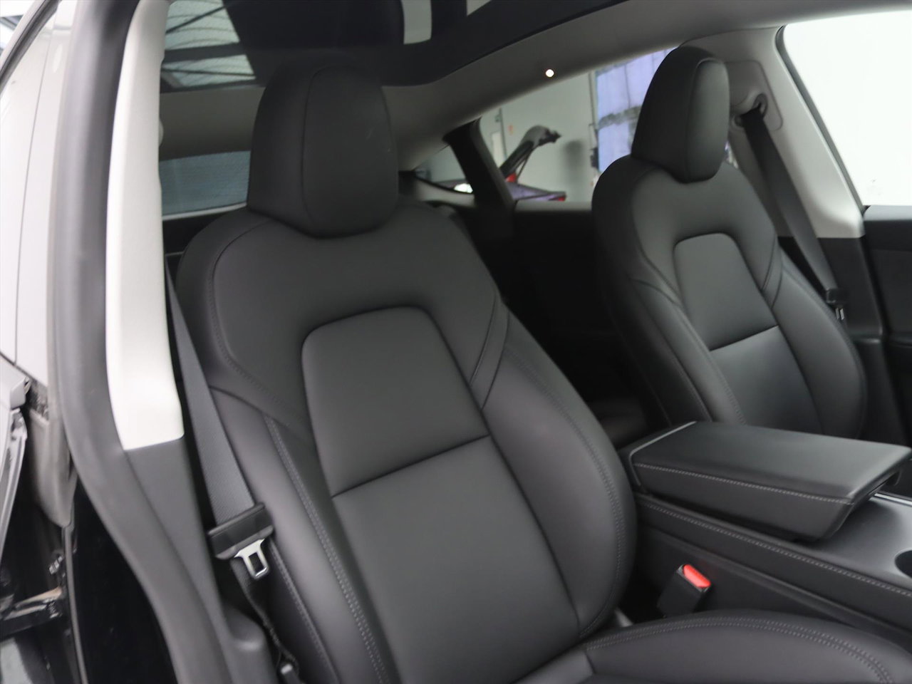 Tesla Model Y Long Range AWD 75kWh 351pk 94.4% SoH [ AMD RYZEN+AUTOPILOT+19 INCH+PREMIUM AUDIO ] 19