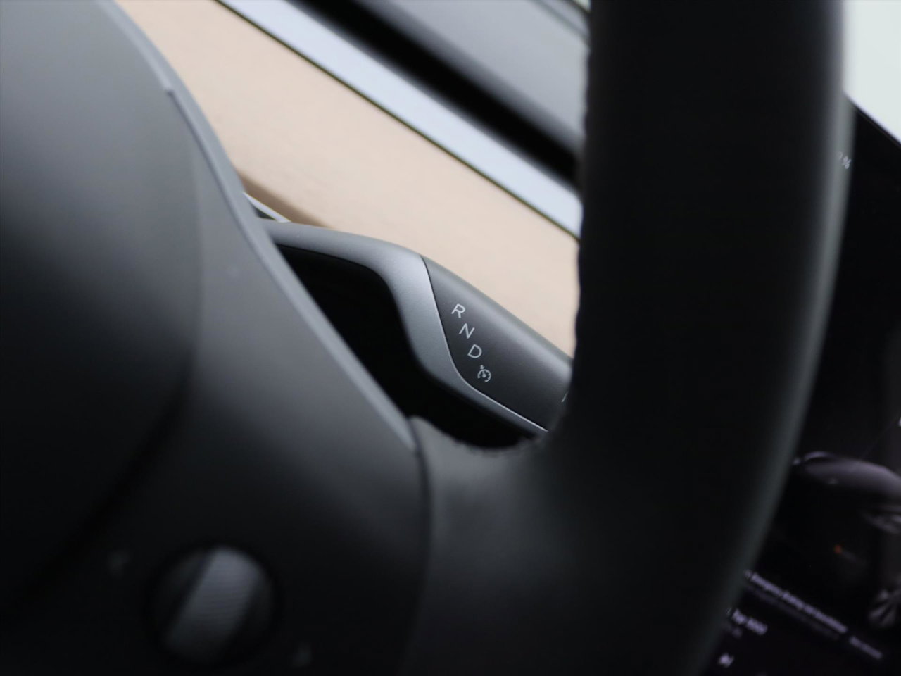 Tesla Model Y Long Range AWD 75kWh 351pk 94.4% SoH [ AMD RYZEN+AUTOPILOT+19 INCH+PREMIUM AUDIO ] 25