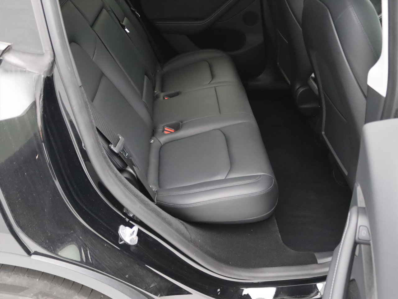 Tesla Model Y Long Range AWD 75kWh 351pk 94.4% SoH [ AMD RYZEN+AUTOPILOT+19 INCH+PREMIUM AUDIO ] 14