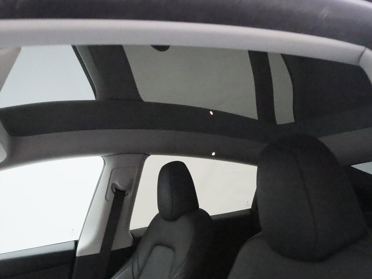 Tesla Model Y Long Range AWD 75kWh 351pk 94.4% SoH [ AMD RYZEN+AUTOPILOT+19 INCH+PREMIUM AUDIO ] 19