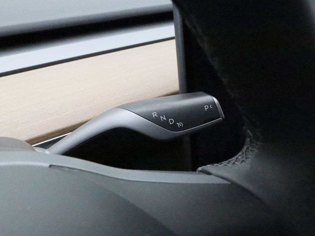 Tesla Model Y Long Range AWD 75kWh 351pk 94.4% SoH [ AMD RYZEN+AUTOPILOT+19 INCH+PREMIUM AUDIO ] 24