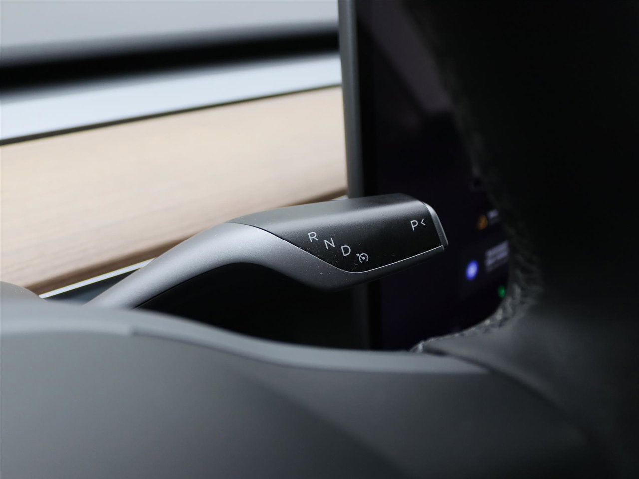 Tesla Model Y Long Range AWD 75kWh 351pk 93.3% SoH [ AMD RYZEN+AUTOPILOT+19 INCH+PREMIUM AUDIO ] 24