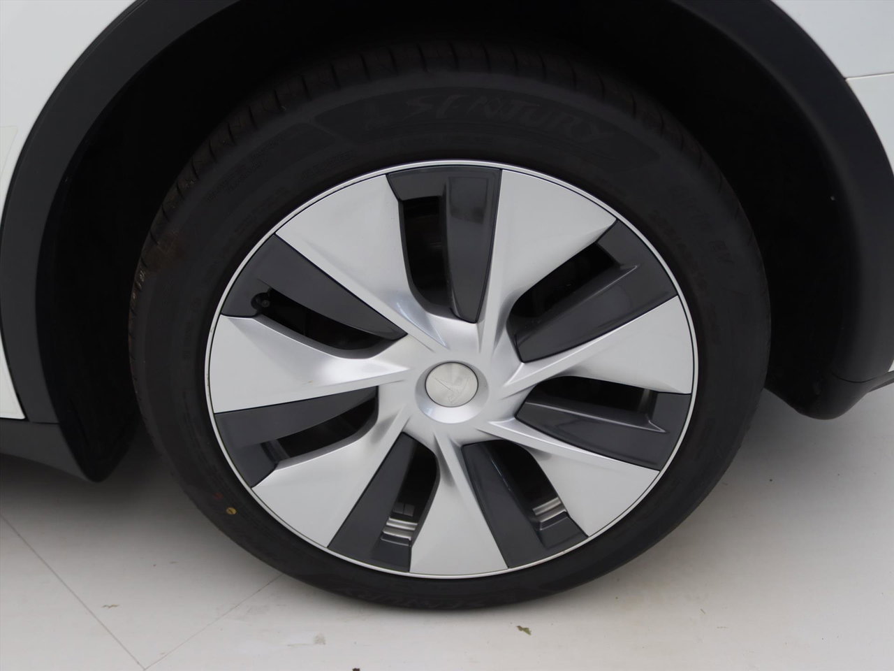 Tesla Model Y Long Range AWD 75kWh 351pk 93.3% SoH [ AMD RYZEN+AUTOPILOT+19 INCH+PREMIUM AUDIO ] 15