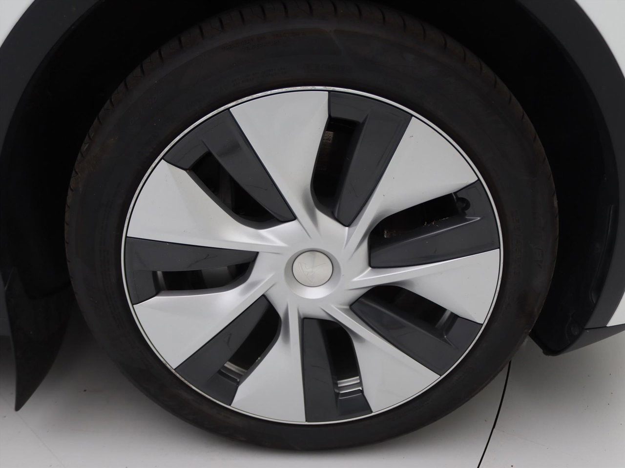 Tesla Model Y Long Range AWD 75kWh 351pk 93.3% SoH [ AMD RYZEN+AUTOPILOT+19 INCH+PREMIUM AUDIO ] 13