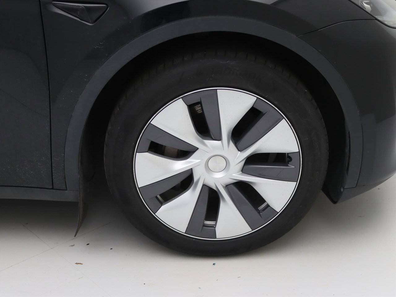 Tesla Model Y Long Range AWD 75kWh 351pk 93.2% SoH [ TREKHAAK+AMD RYZEN+AUTOPILOT+19 INCH+PREMIUM AUDIO ] 9