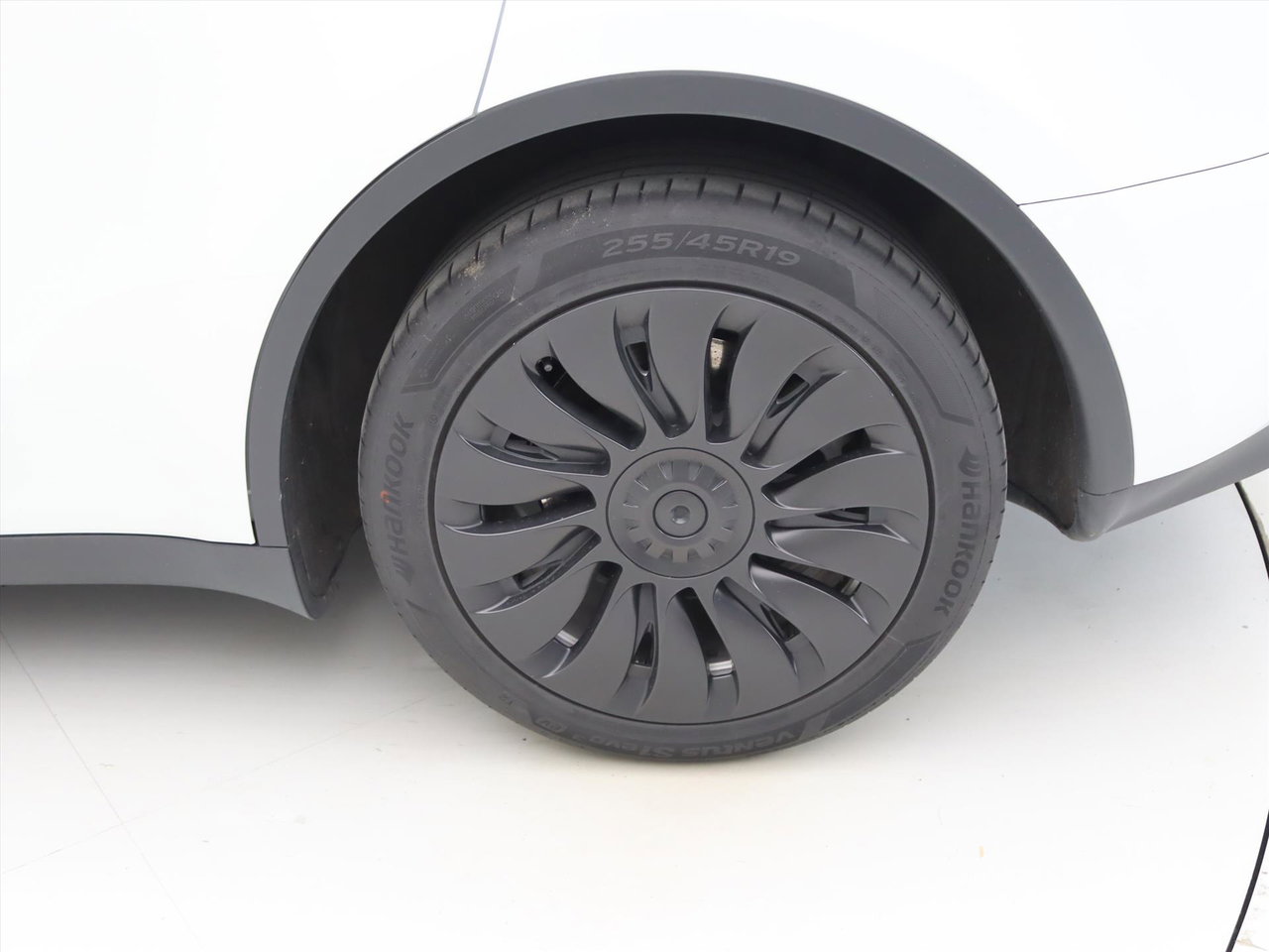 Tesla Model Y Long Range AWD 75kWh 351pk 93.8% SoH [ AMD RYZEN+AUTOPILOT+19 INCH+PREMIUM AUDIO ] 21