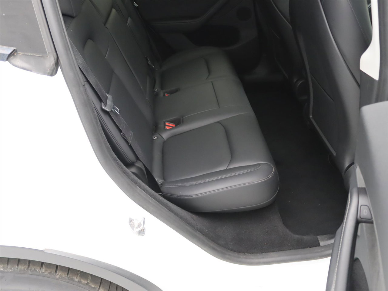 Tesla Model Y Long Range AWD 75kWh 351pk 92% SoH [ TREKHAAK+AMD RYZEN+AUTOPILOT+19 INCH+PREMIUM AUDIO ] 15