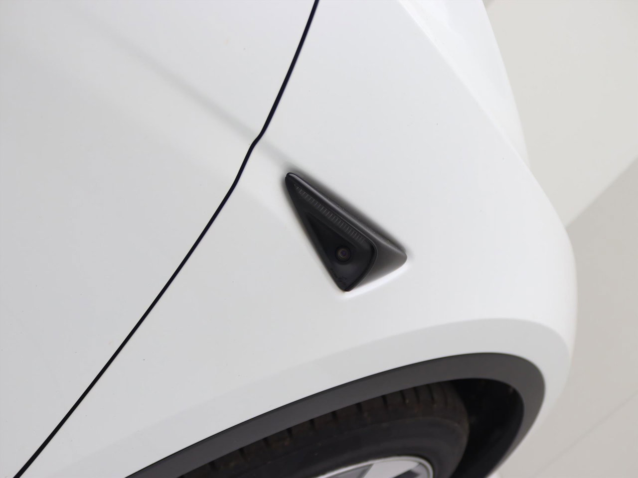 Tesla Model Y Long Range AWD 75kWh 351pk 92% SoH [ TREKHAAK+AMD RYZEN+AUTOPILOT+19 INCH+PREMIUM AUDIO ] 13