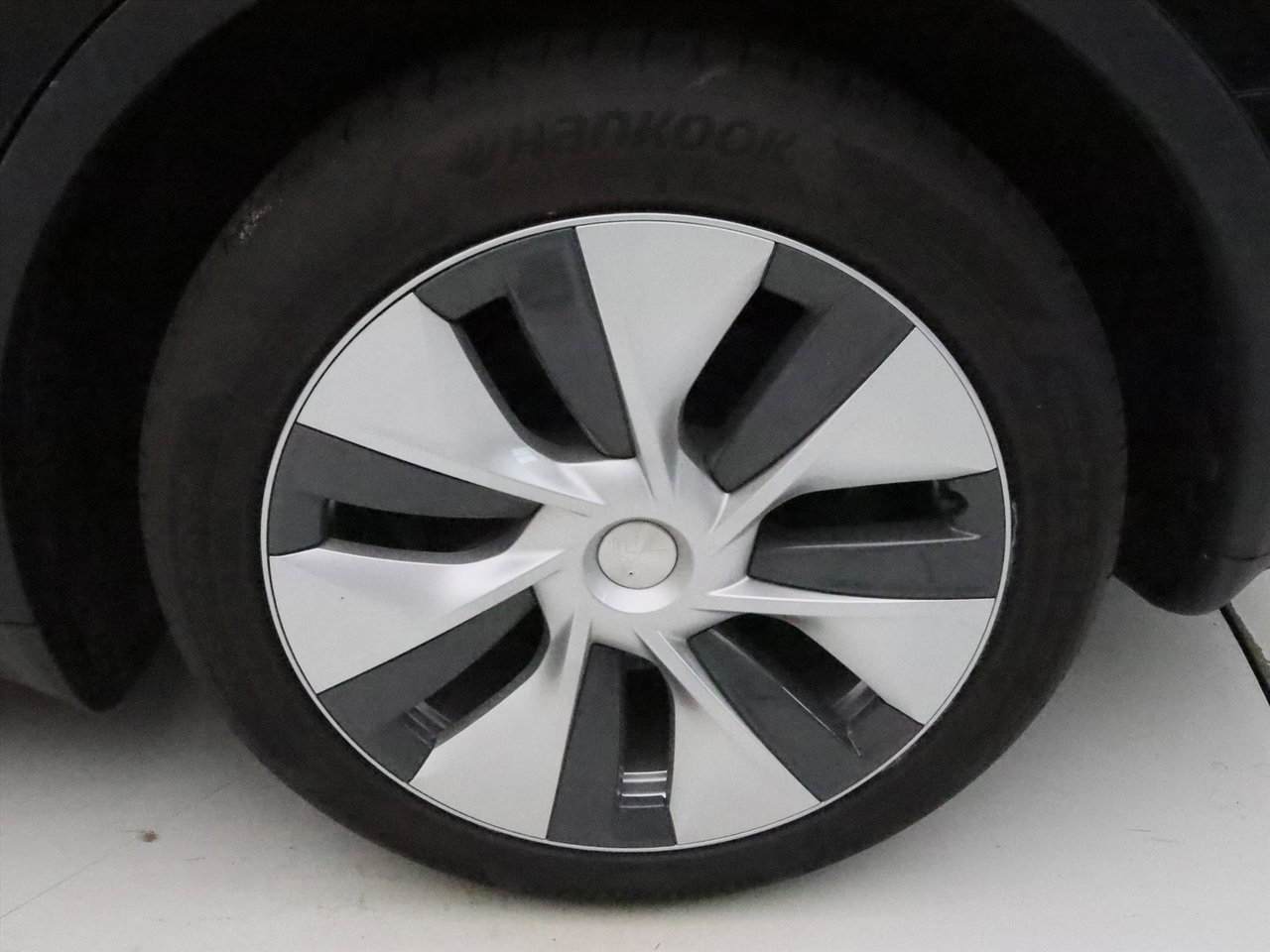 Tesla Model Y Standard RWD Plus 299pk 95.1% SoH [ AMD RYZEN+LFP+AUTOPILOT+19 INCH+PREMIUM AUDIO ] 15