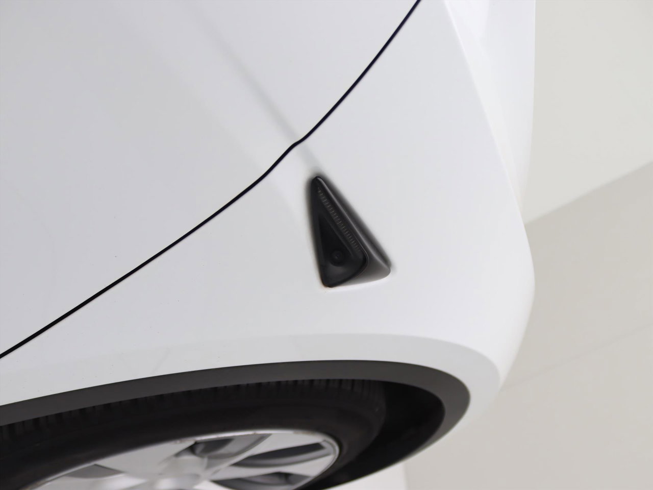 Tesla Model Y Standard RWD Plus 299pk 93.8% SoH [ AMD RYZEN+AUTOPILOT+19 INCH+PREMIUM AUDIO ] 12