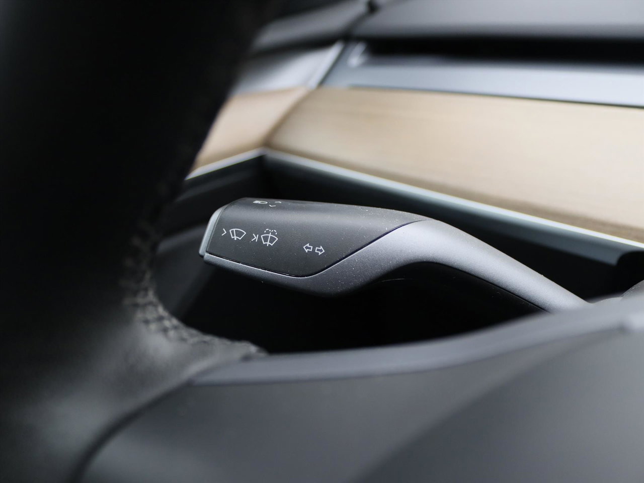 Tesla Model Y Long Range AWD 75kWh 351pk 89.7% SoH [ AUTOPILOT+19 INCH+PREMIUM AUDIO ] 23