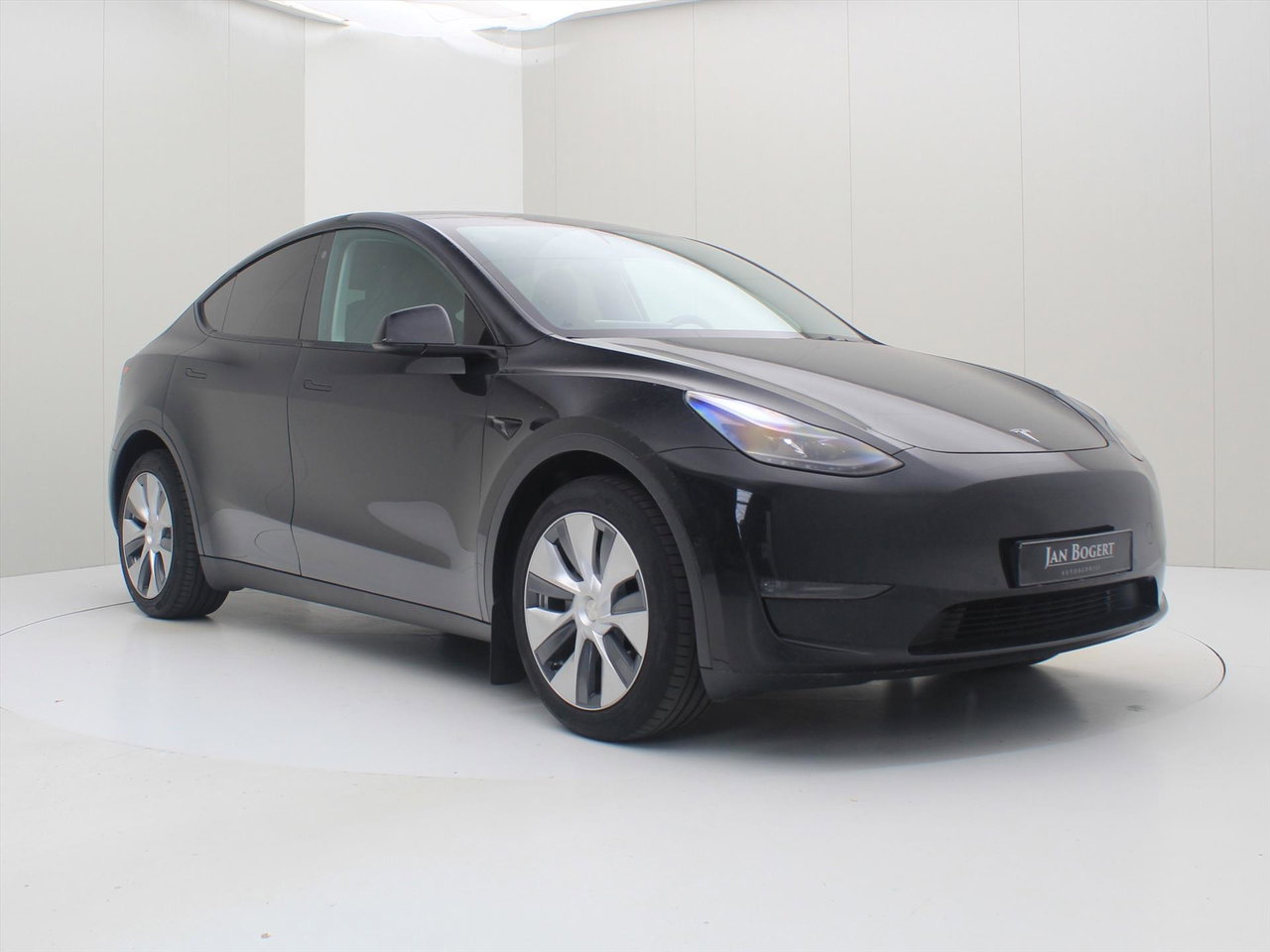 Tesla Model Y Long Range AWD 75kWh 351pk 89.7% SoH [ AUTOPILOT+19 INCH+PREMIUM AUDIO ] 4