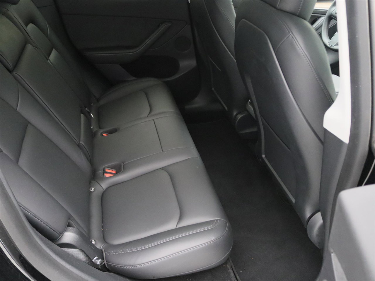 Tesla Model Y Long Range AWD 75kWh 351pk 89.7% SoH [ AUTOPILOT+19 INCH+PREMIUM AUDIO ] 9