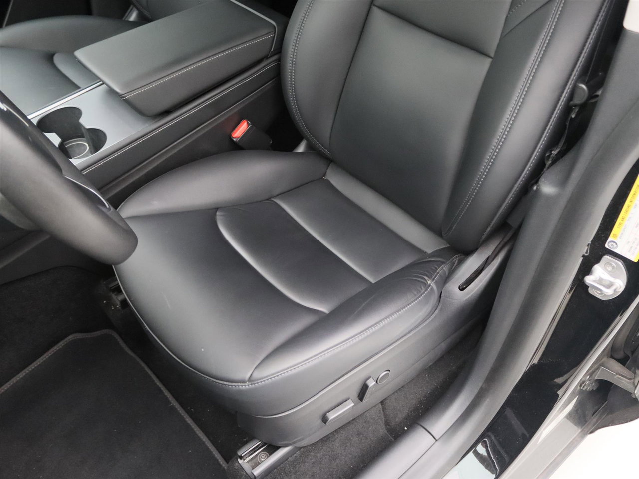 Tesla Model Y Long Range AWD 75kWh 351pk 89.7% SoH [ AUTOPILOT+19 INCH+PREMIUM AUDIO ] 16