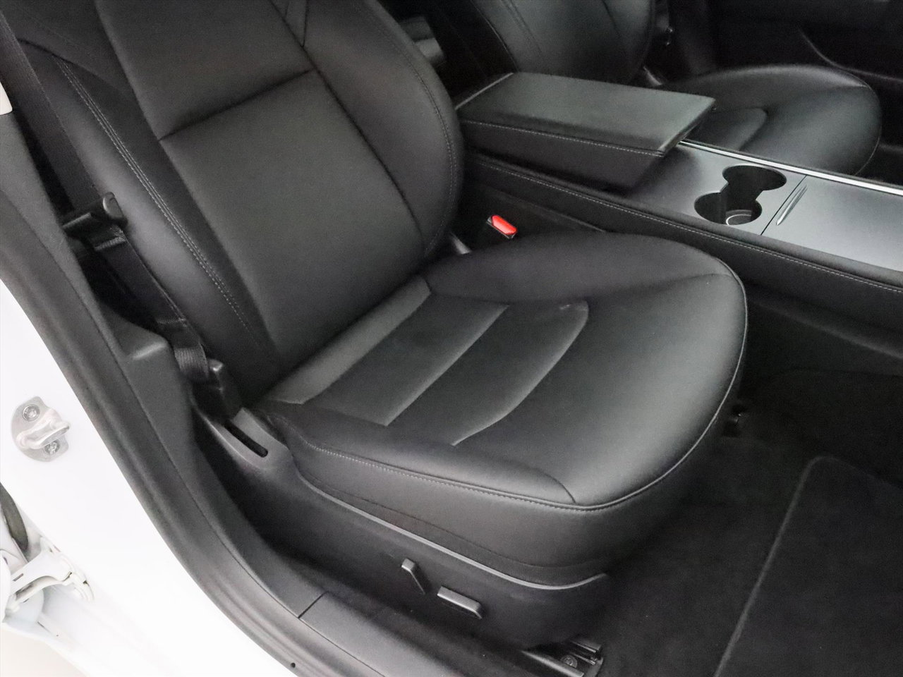 Tesla Model 3 Long-Range AWD 351pk 75 kWh 90.6% SoH UPGRADE [ TREKHAAK+AMD RYZEN+WARMTEPOMP+AUTOPILOT ] 12