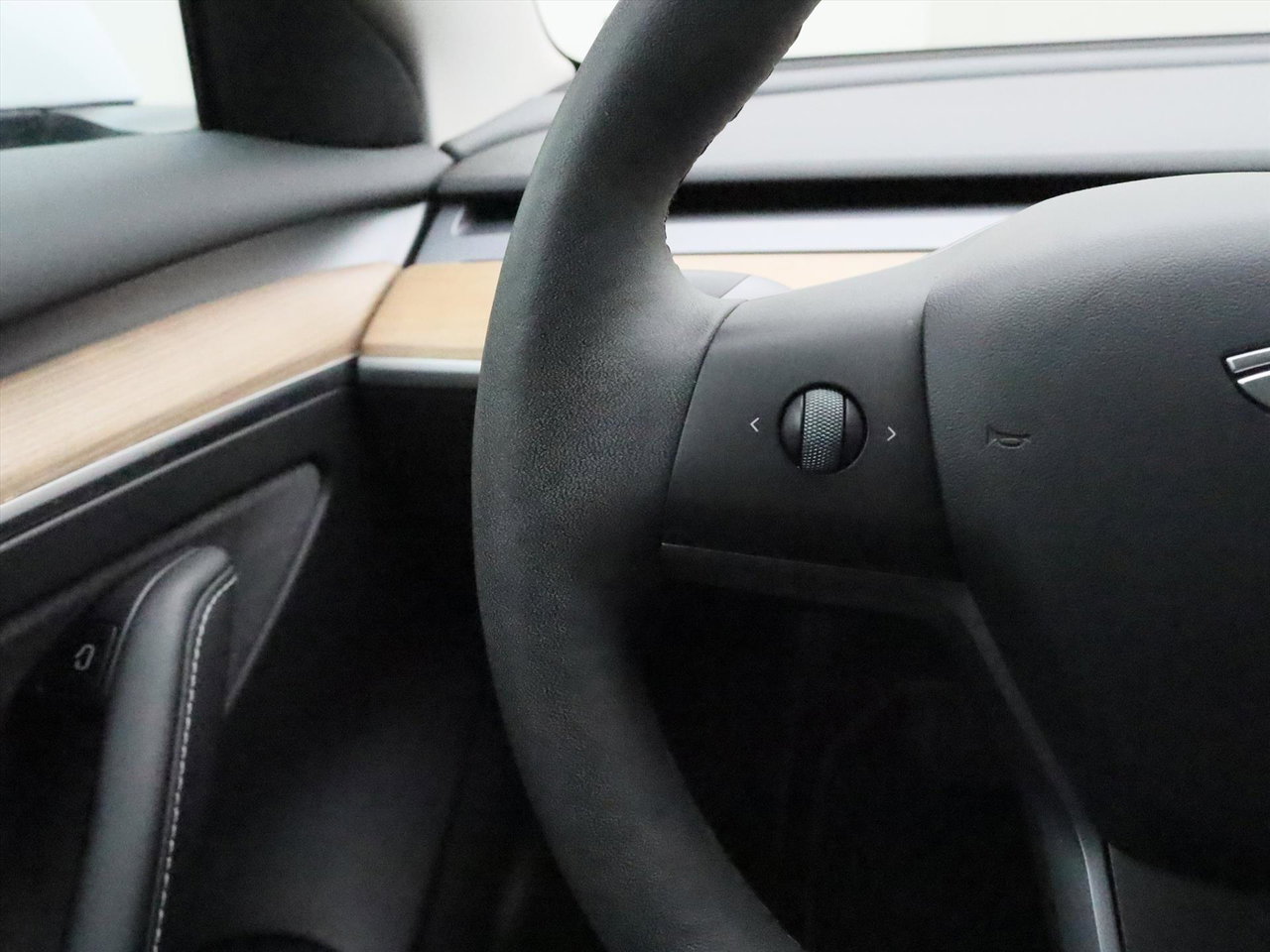 Tesla Model 3 Long-Range AWD 351pk 75 kWh 90.6% SoH UPGRADE [ TREKHAAK+AMD RYZEN+WARMTEPOMP+AUTOPILOT ] 18