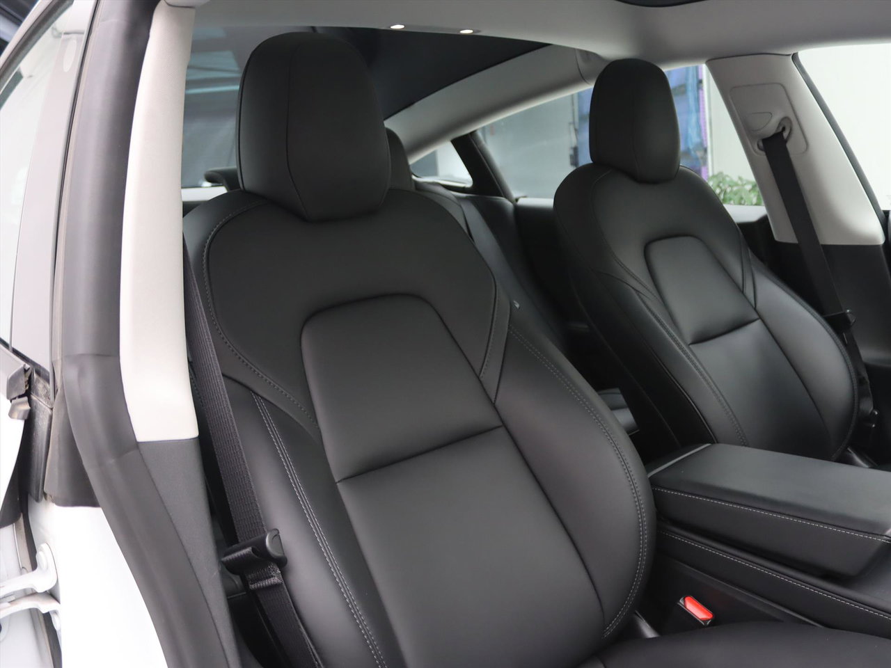 Tesla Model 3 Long-Range AWD 351pk 75 kWh 90.6% SoH UPGRADE [ TREKHAAK+AMD RYZEN+WARMTEPOMP+AUTOPILOT ] 16