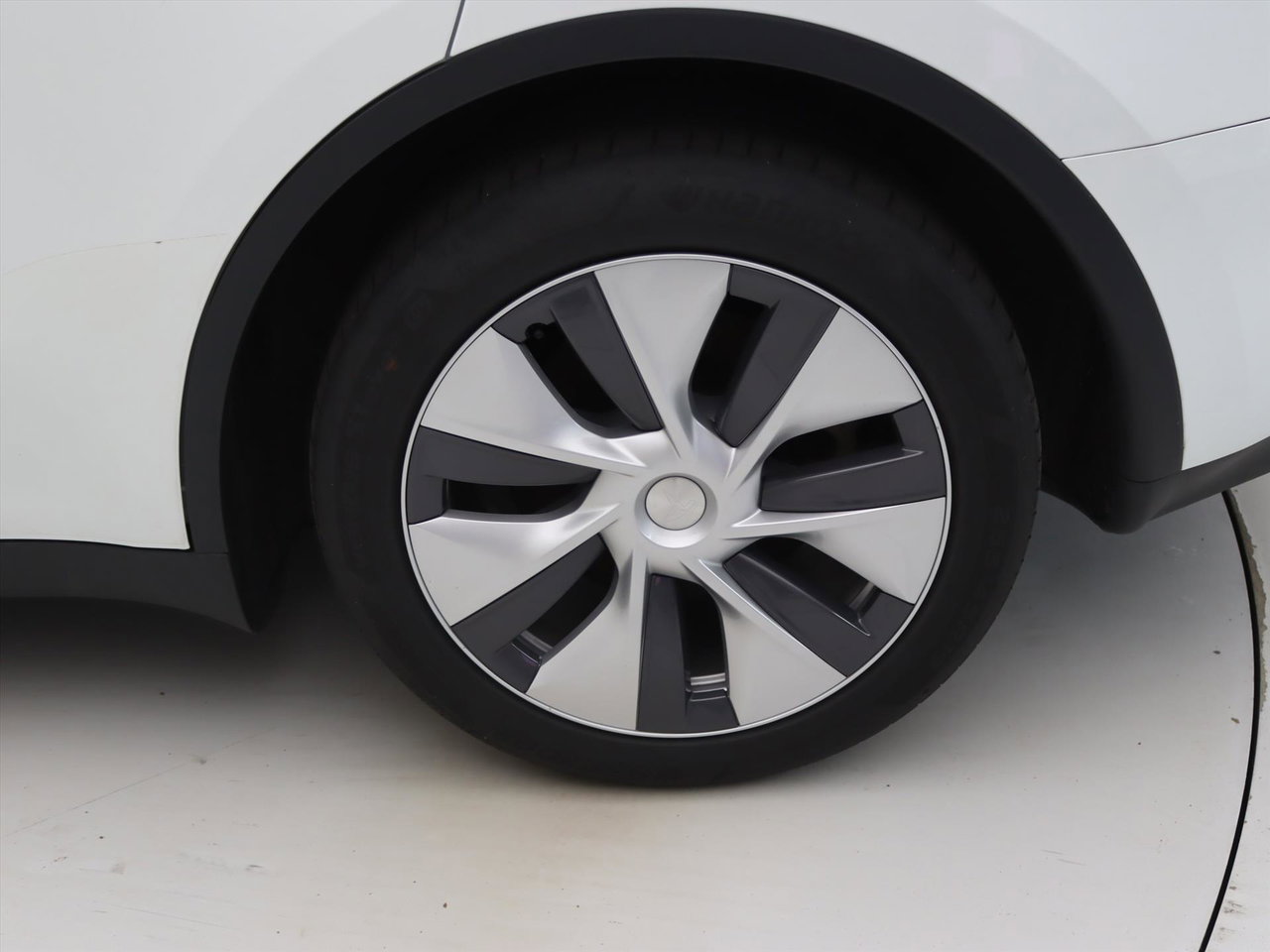 Tesla Model Y Long Range AWD 75kWh 351pk 92.2% SoH [ AMD RYZEN+AUTOPILOT+19 INCH+PREMIUM AUDIO ] 22