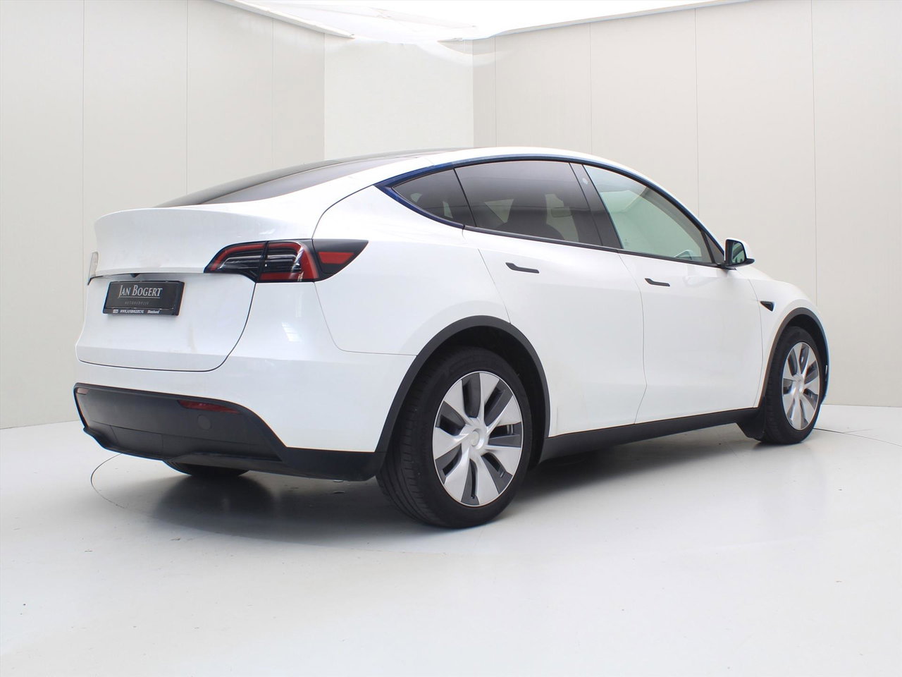 Tesla Model Y Long Range AWD 75kWh 351pk 92.2% SoH [ AMD RYZEN+AUTOPILOT+19 INCH+PREMIUM AUDIO ] 2