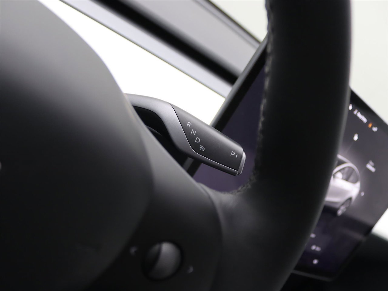 Tesla Model Y Long Range AWD 75kWh 351pk 94.5% SoH [ WIT LEDER+AMD RYZEN+AUTOPILOT+19 INCH+PREMIUM AUDIO ] 24
