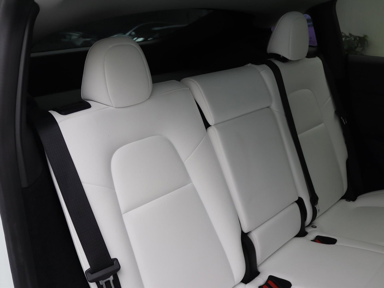 Tesla Model Y Long Range AWD 75kWh 351pk 94.5% SoH [ WIT LEDER+AMD RYZEN+AUTOPILOT+19 INCH+PREMIUM AUDIO ] 15