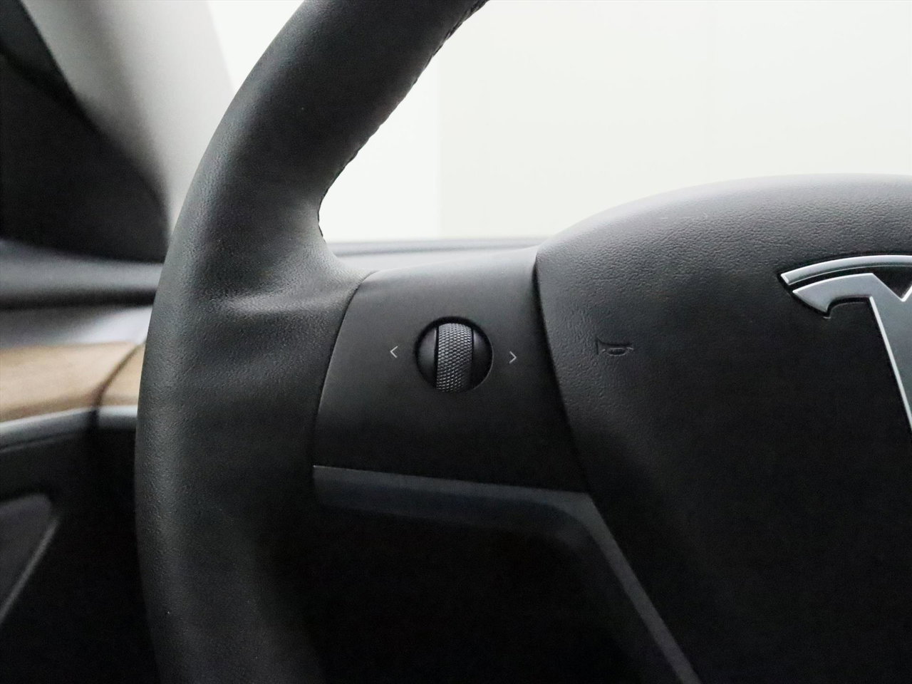 Tesla Model 3 Standard RWD Plus FACELIFT 90,4% SoH [ TREKHAAK+LFP-ACCU+WARMTEPOMP+AUTOPILOT+60 kWh+PREMIUM AUDIO ] 21