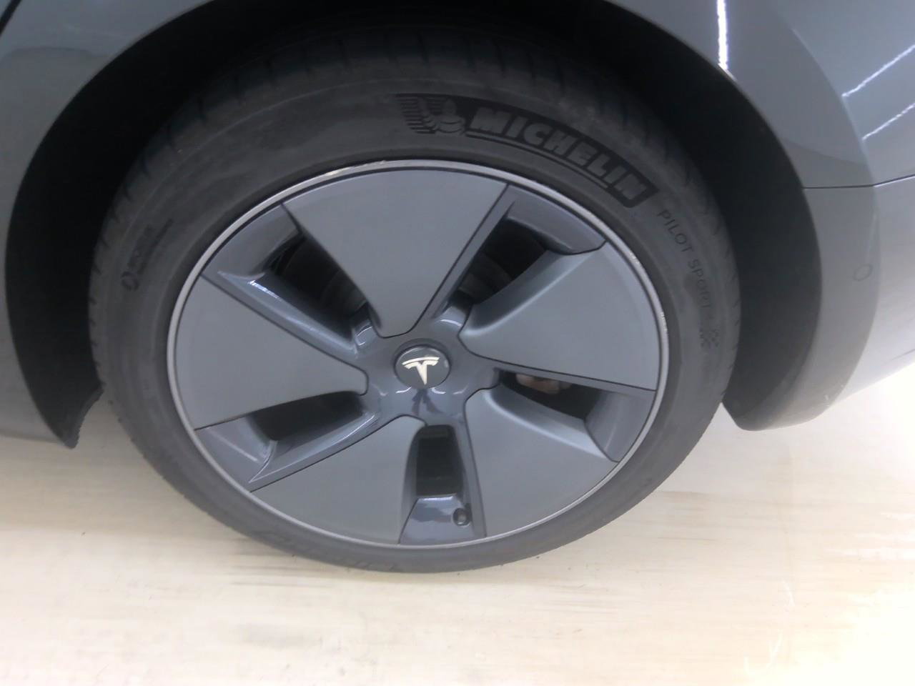 Tesla Model 3 Standard RWD Plus 89.3% SoH FACELIFT [ LFP-ACCU+WARMTEPOMP+AUTOPILOT+PREMIUM AUDIO ] 12