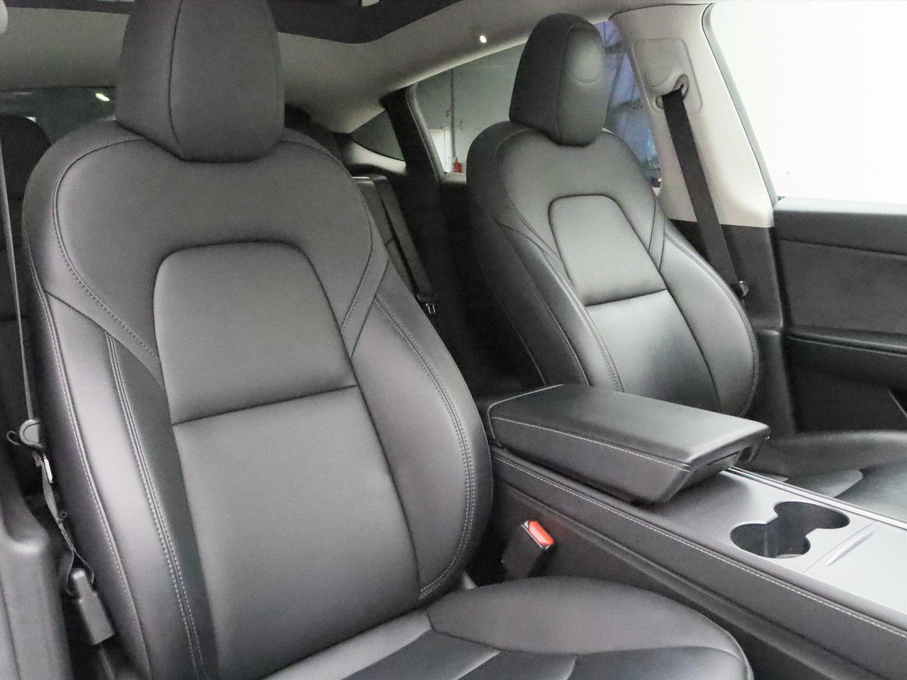 Tesla Model Y Long Range AWD 75kWh 351pk AMD RYZEN 92,5% SoH [ AUTOPILOT+19 INCH+PREMIUM AUDIO ] 11