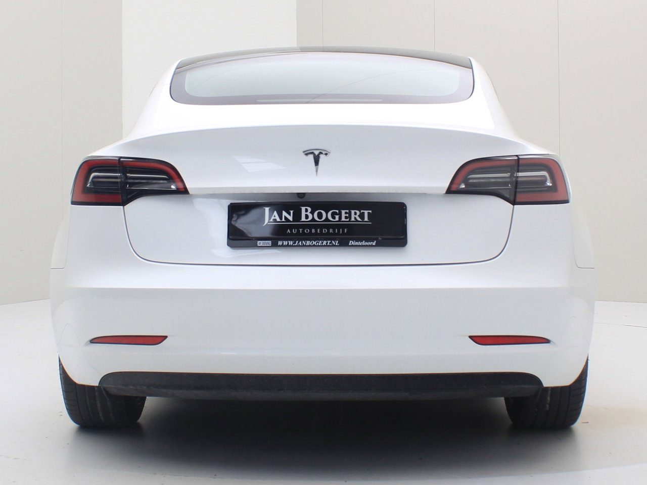 Tesla Model 3 Standard RWD Plus 96.4% SoH UPGRADE [ ENHANCED AUTOPILOT+AMD RYZEN+LFP-ACCU+WARMTEPOMP+AUTOPILOT ] 5
