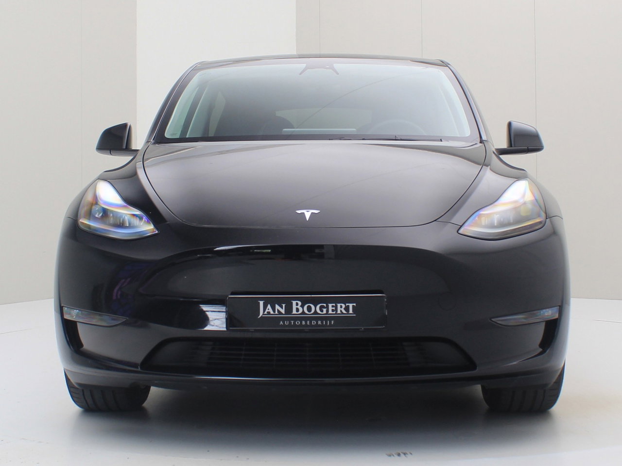 Tesla Model Y Long Range AWD 75kWh 351pk [ AMD RYZEN+ENHANCED AUTOPILOT+19 INCH+PREMIUM AUDIO ] 4