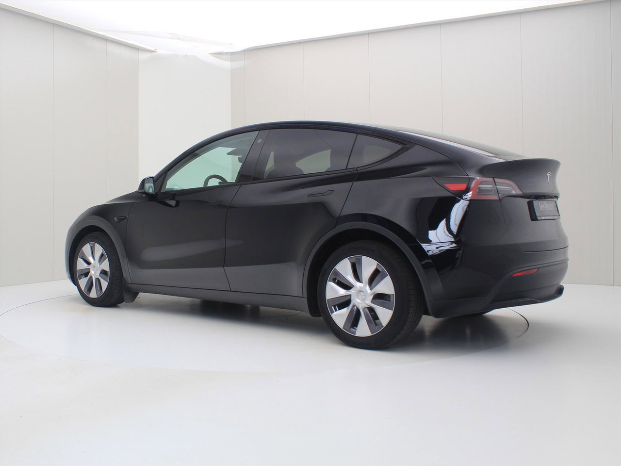 Tesla Model Y Long Range AWD 75kWh 351pk [ AMD RYZEN+ENHANCED AUTOPILOT+19 INCH+PREMIUM AUDIO ] 2