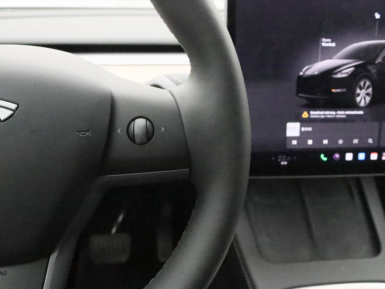 Tesla Model Y Long Range AWD 75kWh 351pk [ AMD RYZEN+ENHANCED AUTOPILOT+19 INCH+PREMIUM AUDIO ] 20