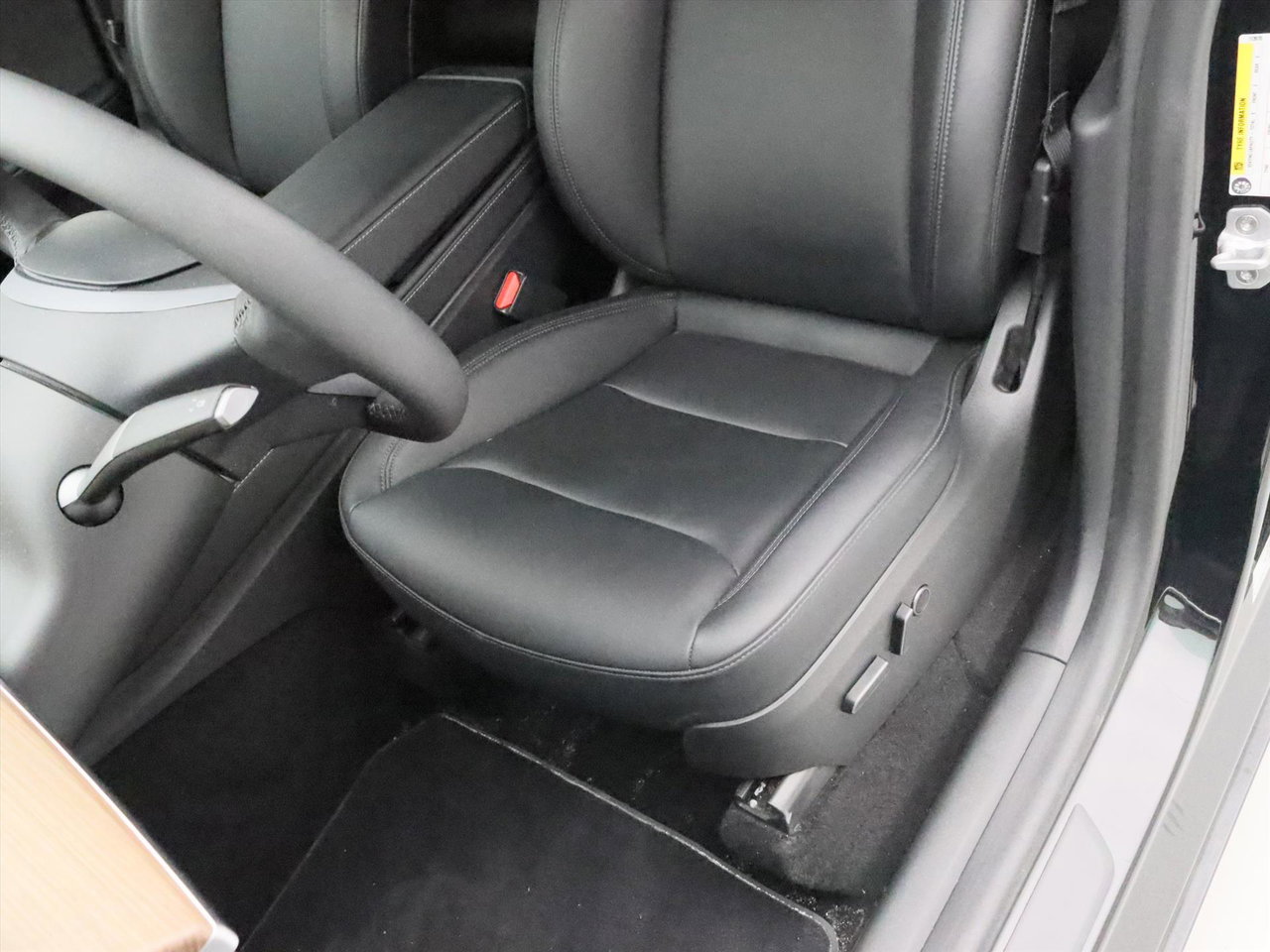 Tesla Model Y Long Range AWD 75kWh 351pk [ AMD RYZEN+ENHANCED AUTOPILOT+19 INCH+PREMIUM AUDIO ] 16