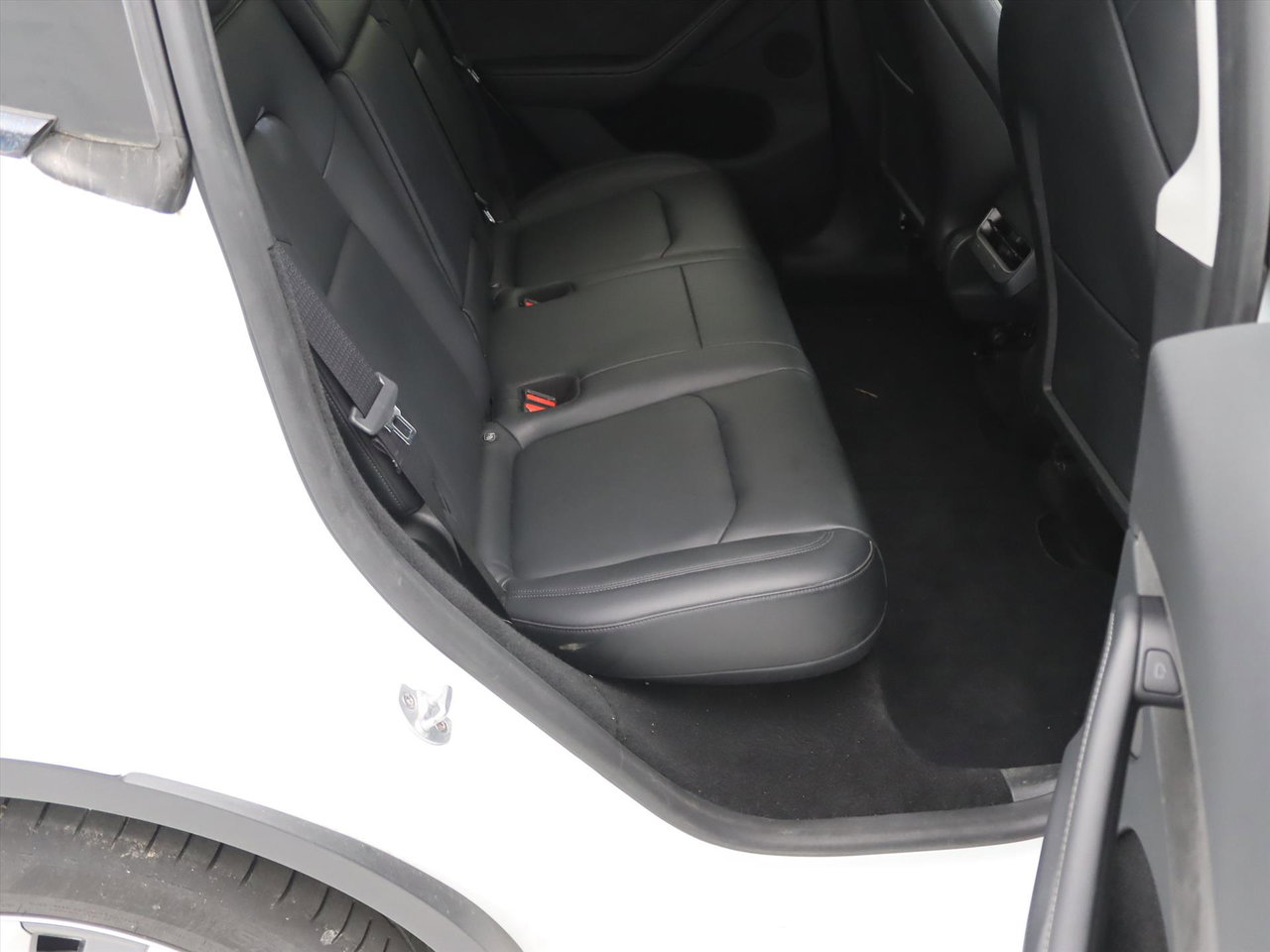 Tesla Model Y Long Range AWD 75kWh 351pk 92.8% SoH [ TREKHAAK+AMD RYZEN+AUTOPILOT+19 INCH+PREMIUM AUDIO ] 15