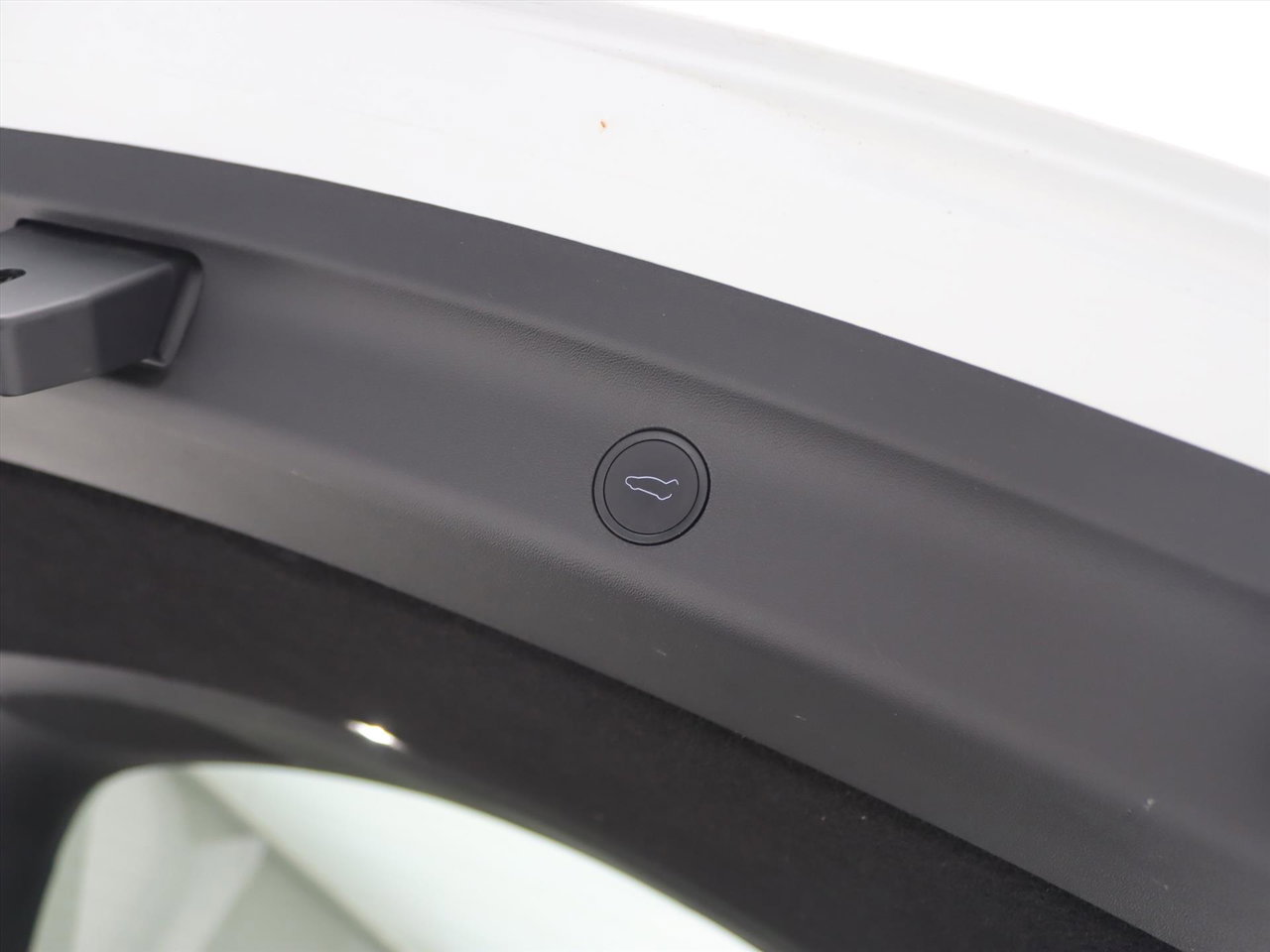 Tesla Model Y Long Range AWD 75kWh 351pk 92.8% SoH [ TREKHAAK+AMD RYZEN+AUTOPILOT+19 INCH+PREMIUM AUDIO ] 10